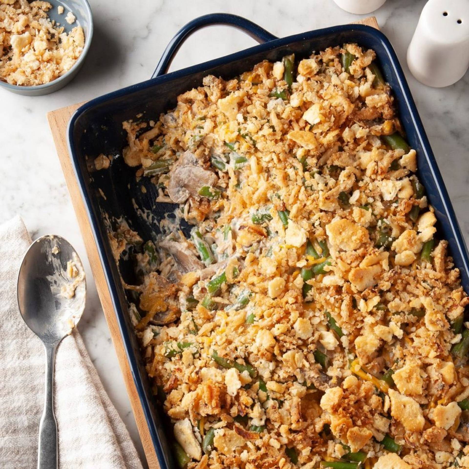 HOLIDAY Green Bean and Artichoke Casserole