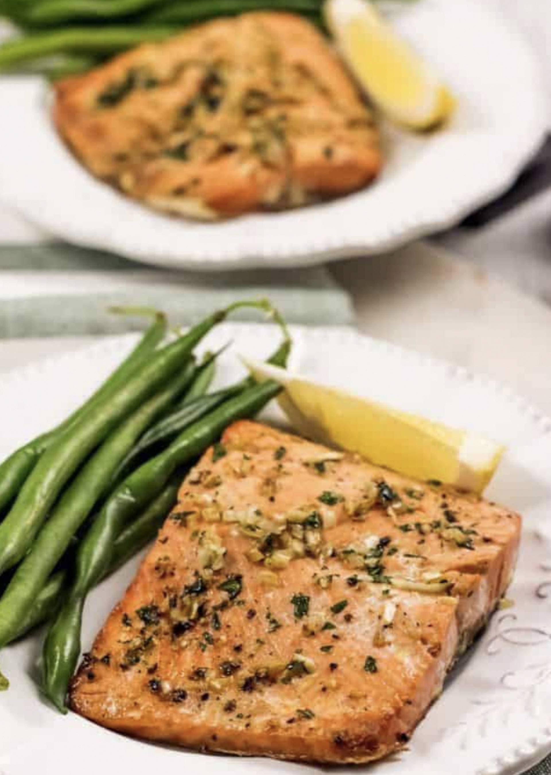 House Salmon with Green Beans (GL)