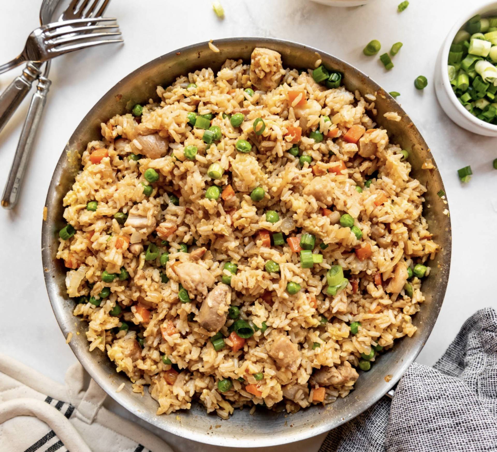 Organic Chicken Fried Cauliflower Rice (Low Carb)