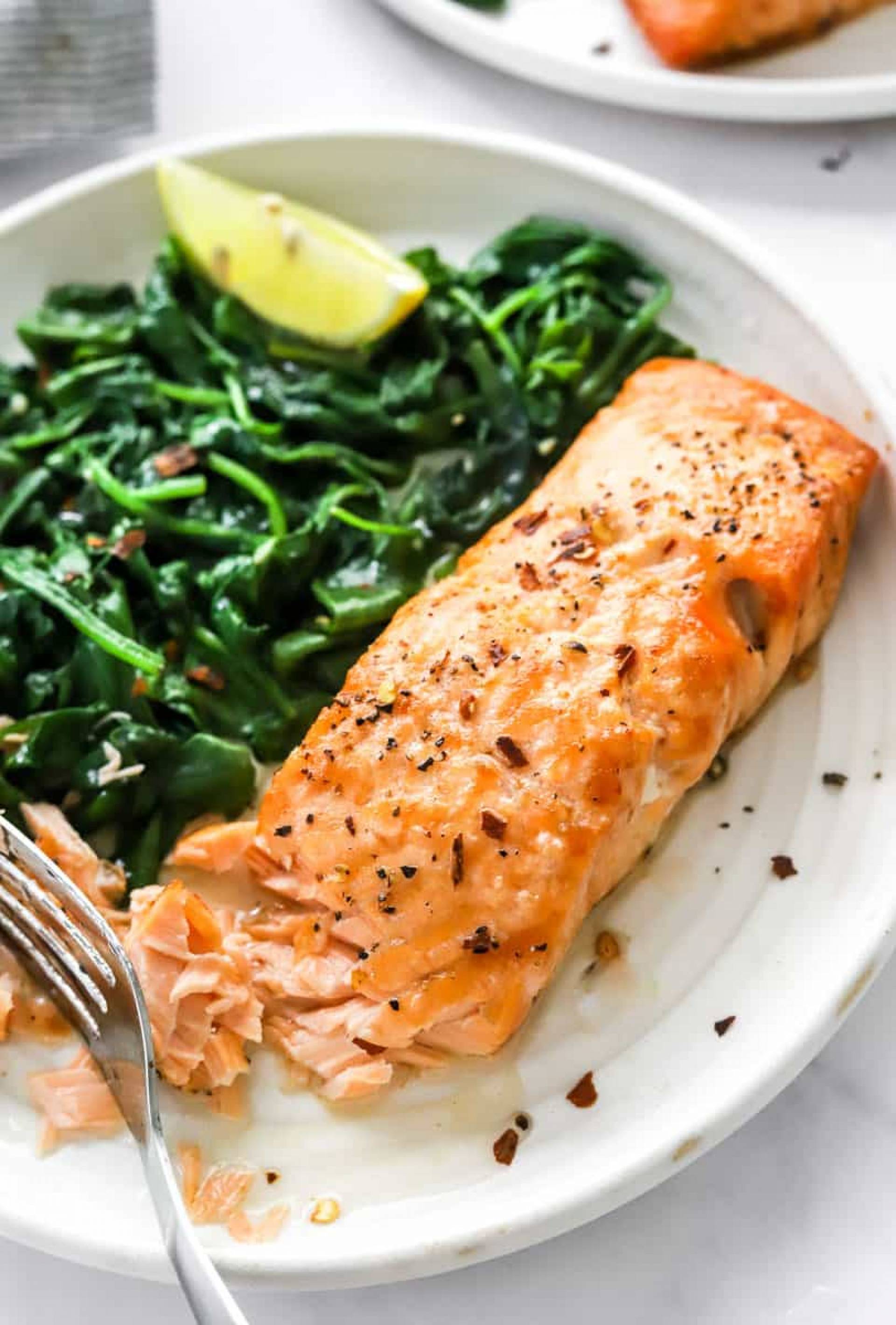 (GL) Salmon over Wilted Spinach and Mashed Cauliflower