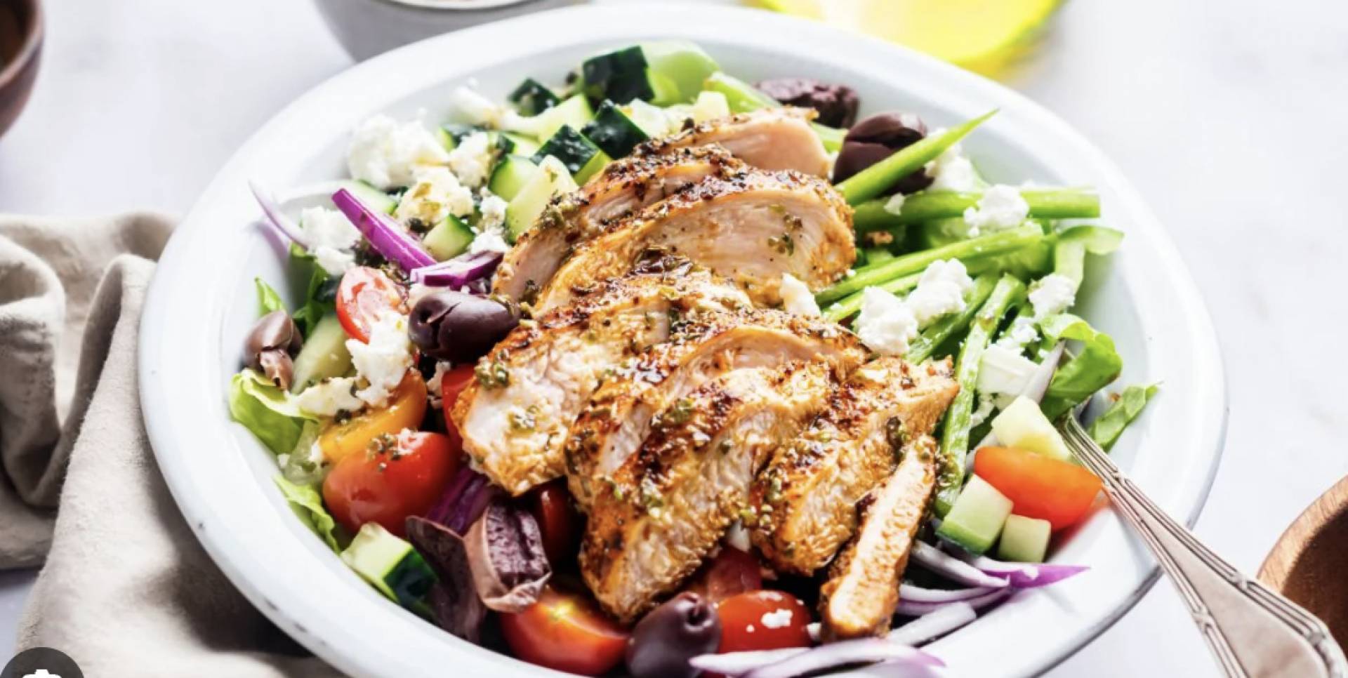 Greek Salad with Chicken